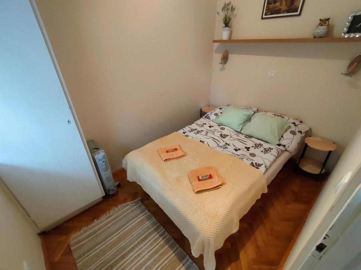 Апартаменты Rosy Apartman Вонярцвашхедь Экстерьер фото